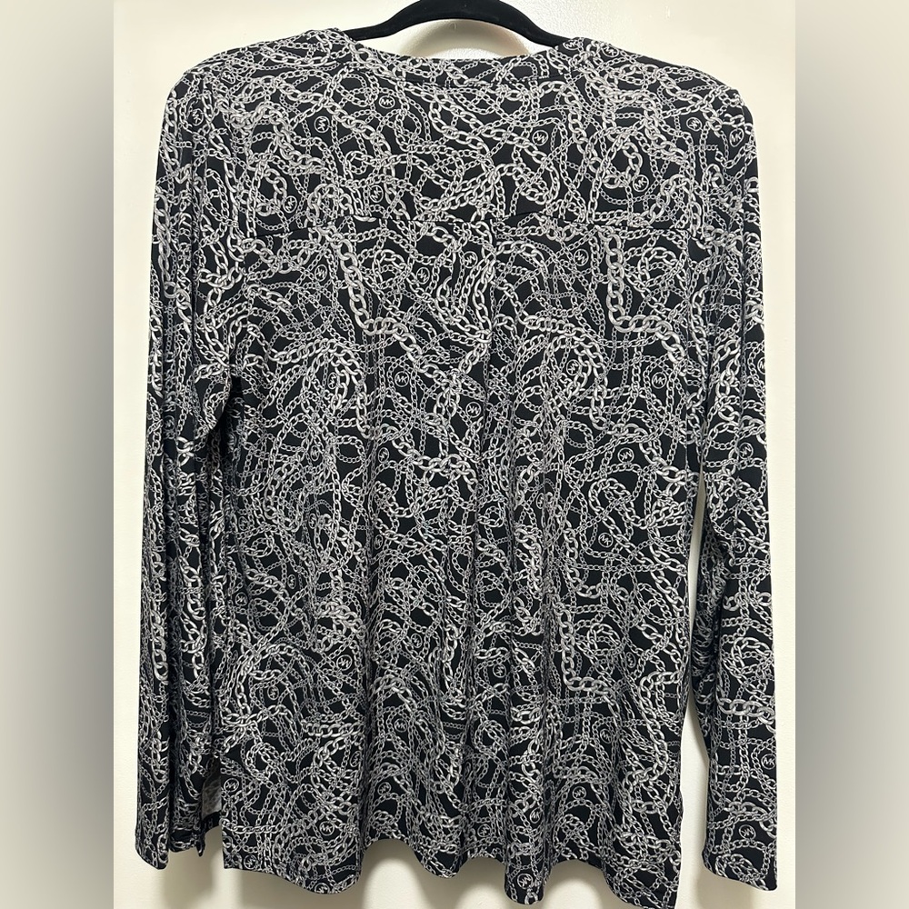 Michael Kors Chain Patterned Top in Black and White - Picture 5 of 8